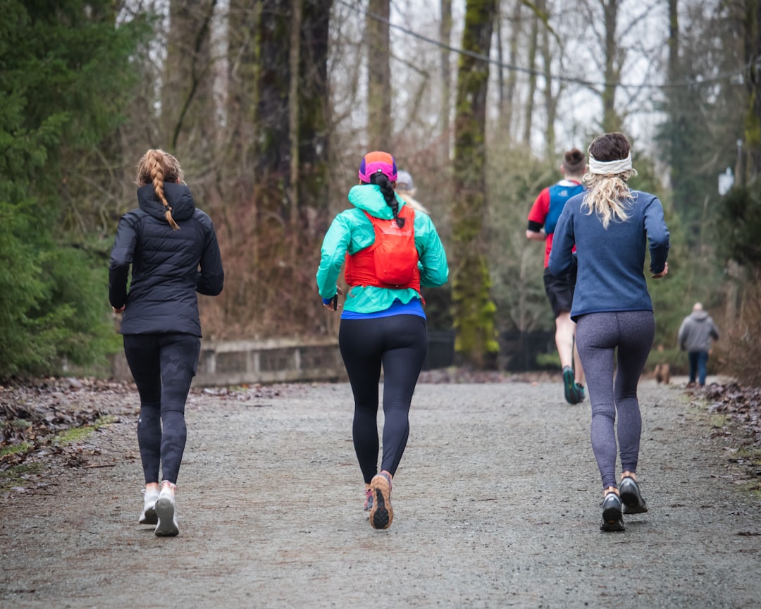 Why Run Clubs Beat Apps for Making Friends in Australia