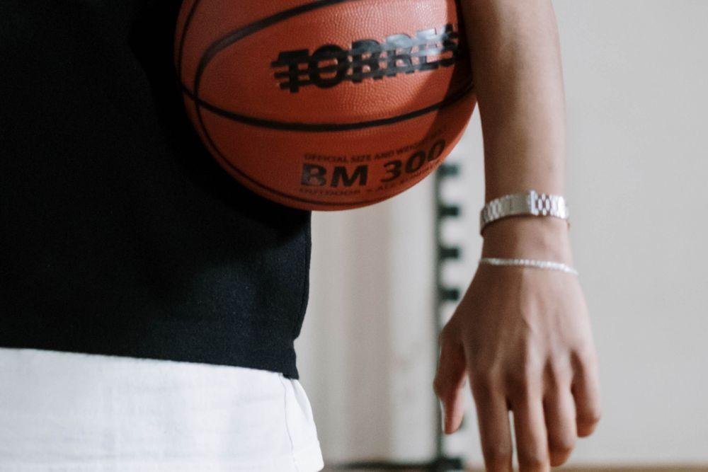 Taylors Lakes Basketball Club
