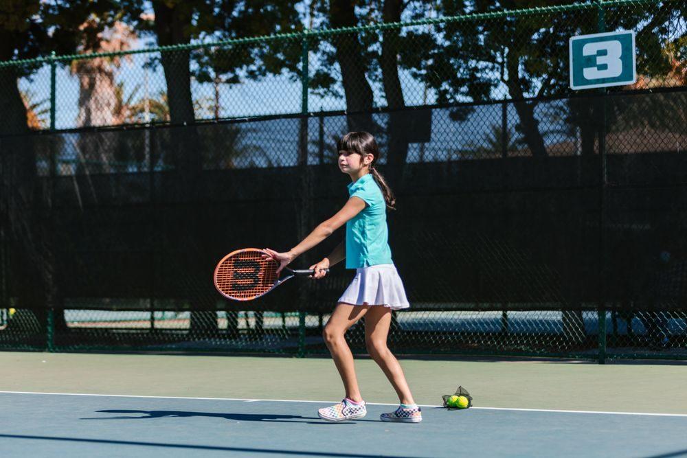 On Point Tennis Hot Shots for Kids – Delahey image